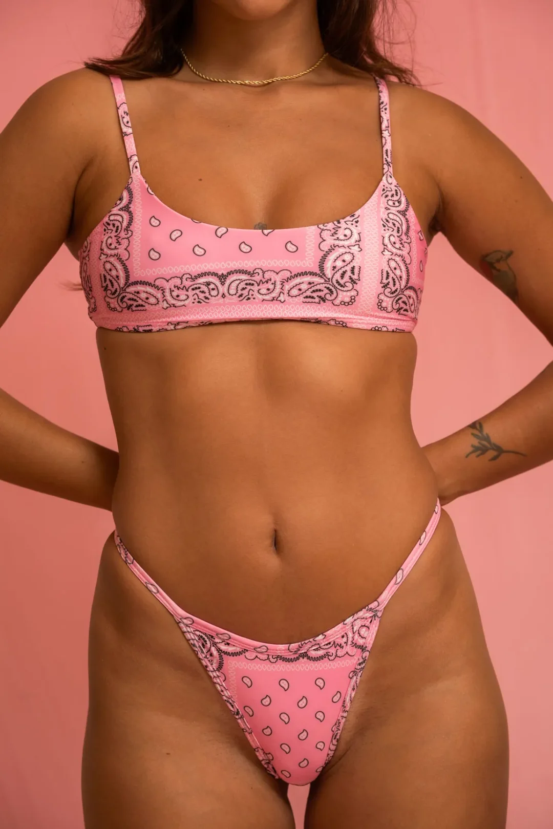 CALCINHA FITA ROSA PAISLEY WAY - Image 4