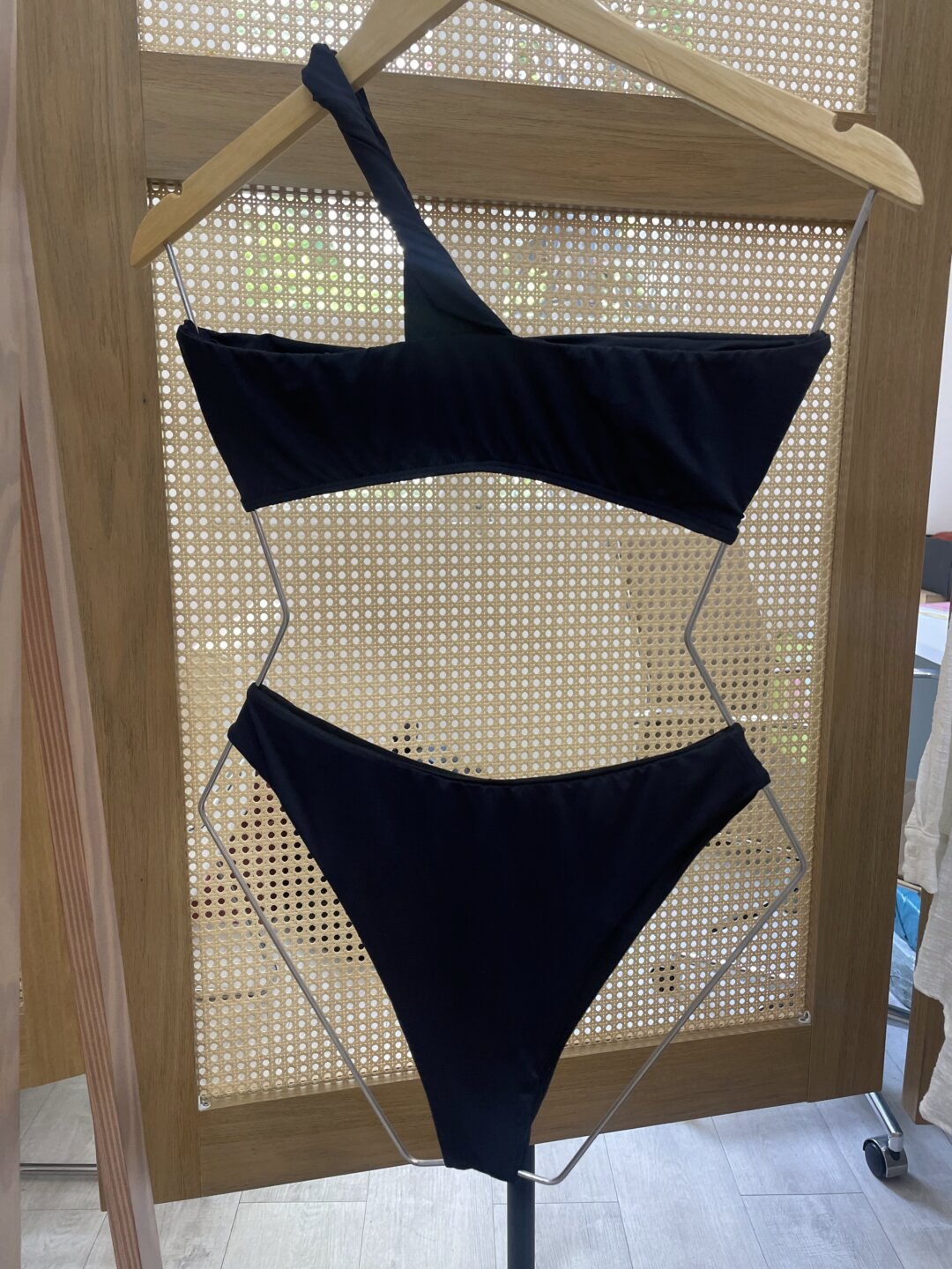 CONJUNTO BRUNA PRETO BASICS - Image 3