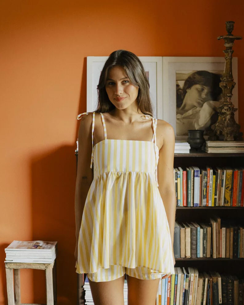 BATA LISTRADA AMARELA SUNKISSED