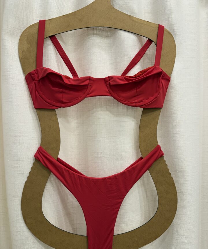 CONJUNTO BASICS TOP PILAR + CALCINHA FITA SEM COSTURA VERMELHO