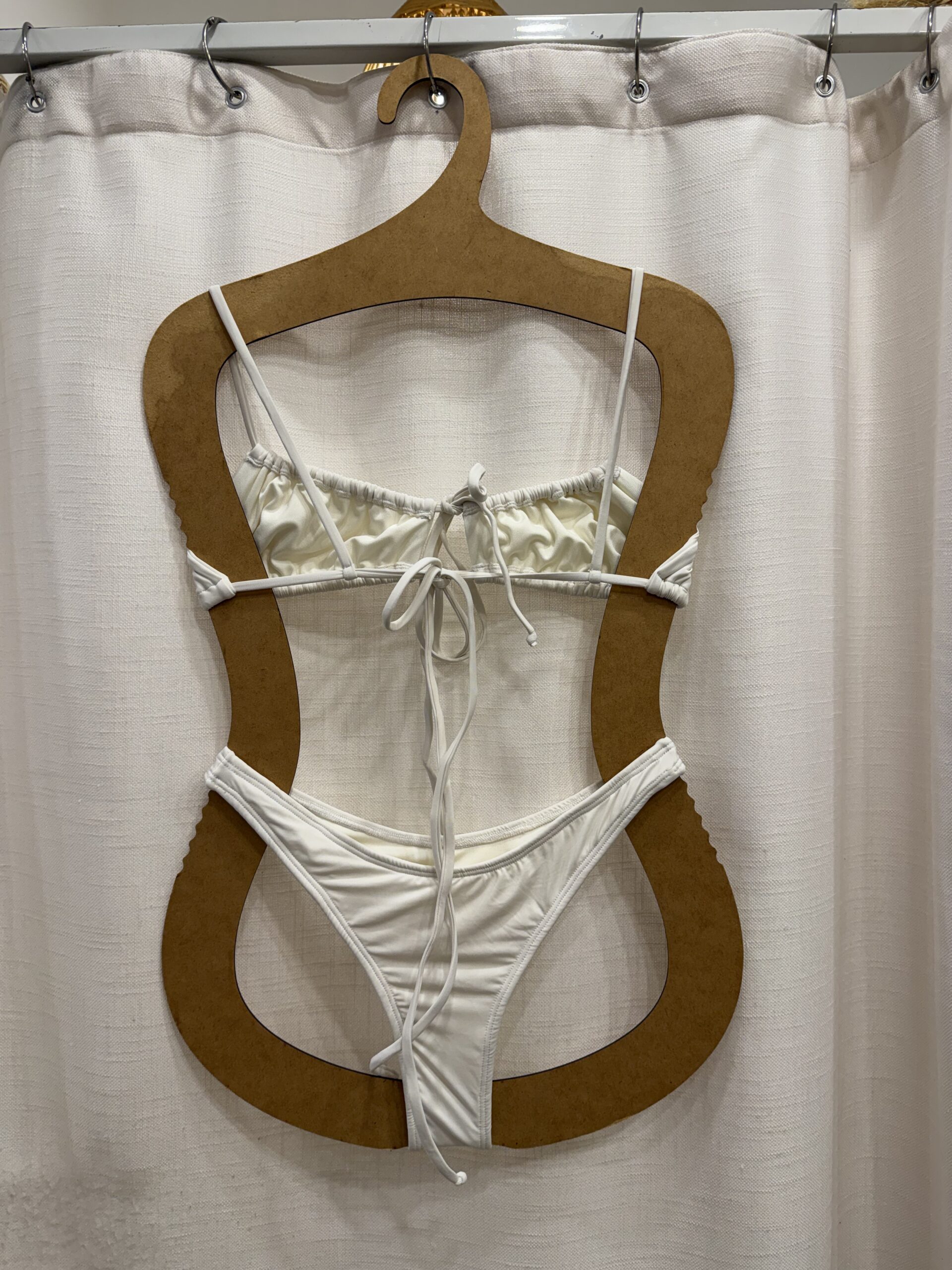 CONJUNTO BASICS TOP CECILIA + CALCINHA INTEIRA OFF - Imagem 2