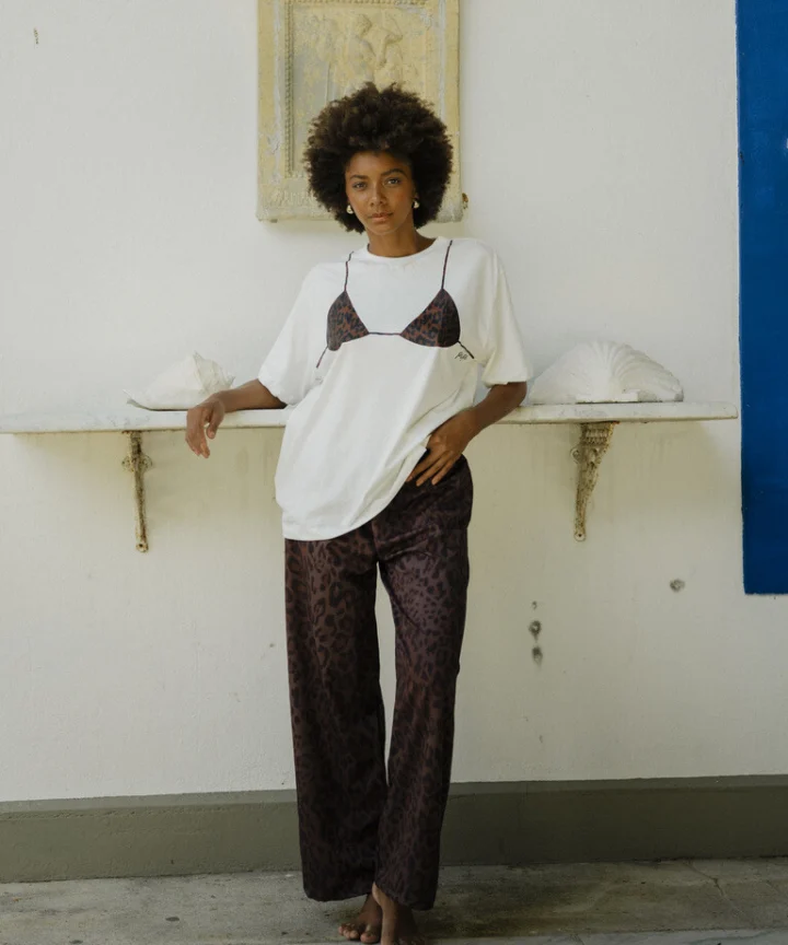 T-SHIRT ONÇA AFTER SUN